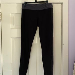 L.L. Bean Women’s Powerflow Tights S